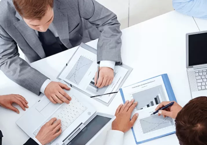 Serviços de consultoria